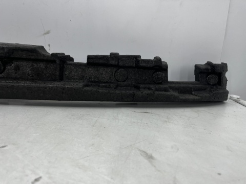 Absorber zderzaka Mercedes w204 S204 C-klasa 07-11r. przednie wzmocnienie styropian pianka przód a2048850037