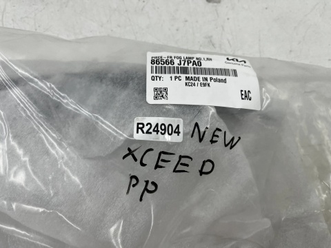 Atrapa Kia XCeed 21r.- Lift listwa kratki zderzaka prawa przednia nowa orginalna 86566j7pa0
