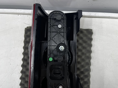 Lampa Citroen Jumper 2 II Ducato 3 III Boxer II 06-14r. NOWA lewa tylna EU Oryginalna w błotnik lewy tył 1366452080-001