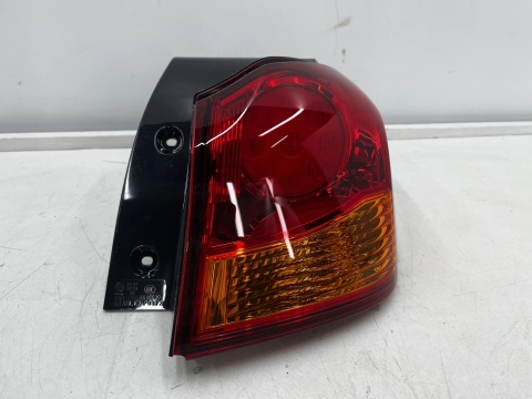 Lampa Mitsubishi ASX I Outlander Sport 10-19r. NOWA prawa tylna LED EU Oryginalna w błotnik prawy tył 8330b194