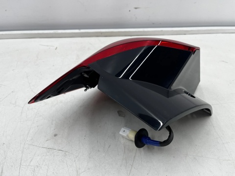 Lampa Mitsubishi ASX I Outlander Sport 10-19r. NOWA prawa tylna LED EU Oryginalna w błotnik prawy tył 8330b194