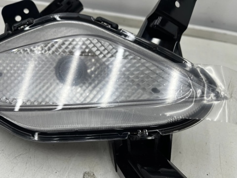 Lampa reflektor Hyundai i30 III PD 16r.- LEWY przedni halogen w zderzak oryginalny DRL 92207g4200