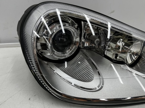 Lampa reflektor Porsche Cayenne 7L 9P Lift 07-10r. prawa przednia XENON EU KSENON oryginalna EUROPA prawy przód 7l5941032k