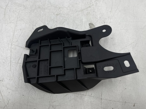 Mocowanie radaru Suzuki SX4 S-Cross 13-21r. lewy kosz uchwyt stelaż ramka Asystenta 3f501-63t10-000