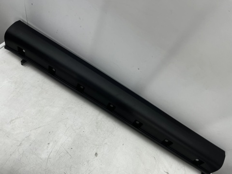 Nakładka progu Suzuki SX4 Sedici 05-14r. prawa listwa progowa zewnętrzna nowa orginalna 77231-79j0