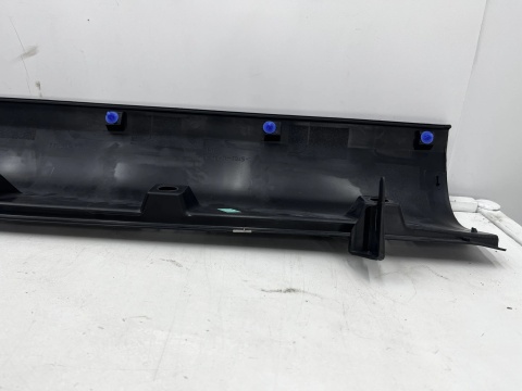 Nakładka progu Suzuki SX4 Sedici 05-14r. prawa listwa progowa zewnętrzna nowa orginalna 77231-79j0