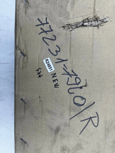 Nakładka progu Suzuki SX4 Sedici 05-14r. prawa listwa progowa zewnętrzna nowa orginalna 77231-79j0