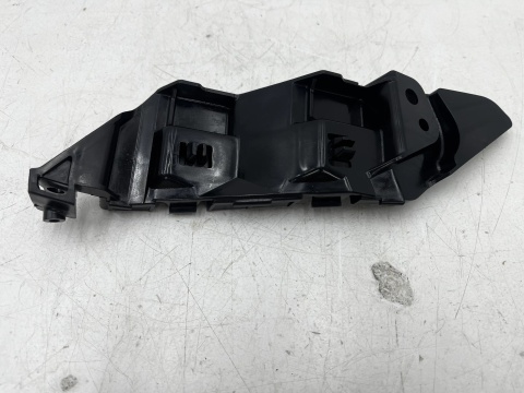 Ślizg Suzuki SX4 06-14r. NOWE prawe przednie mocowanie zderzaka wspornik 71731-79j00