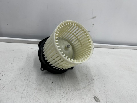 Wentylator wnętrza Suzuki Splash Opel Agila B 07-14r. NOWA dmuchawa powietrza 74150-51k10-000