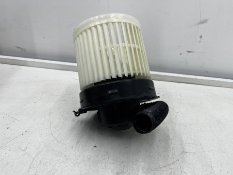 Wentylator wnętrza Suzuki Splash Opel Agila B 07-14r. NOWA dmuchawa powietrza 74150-51k10-000