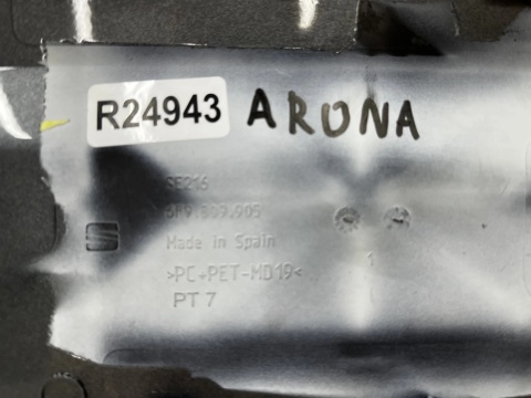 Klapka wlewu paliwa Seat Arona 17r.- 6f9809905