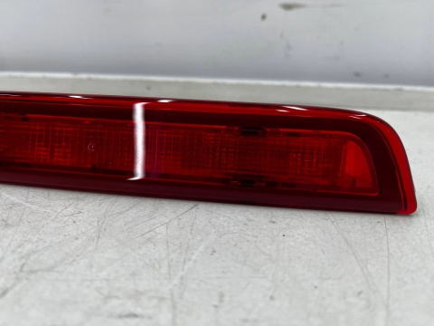 Lampa Toyota Yaris P13 3 III 11-20r. światło stop 81570-0d152