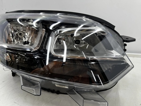 Lampa reflektor Citroen Jumpy SpaceTourer Scudo Ulysse Vivaro C Zafira Life 16-23r. prawa przednia Europa H1 H7 oryginał