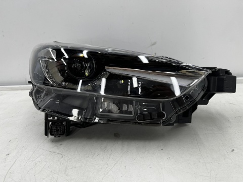 Lampa reflektor Mazda CX-3 14-21r. prawa przednia LED EU 10 pin d10e-51030