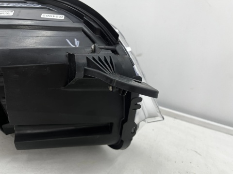Lampa reflektor Peugeot Expert 3 III + Traveller 16-23r lewa przednia Europa H1 H7 oryginal nieuszkodzona lewy przód 9808572680