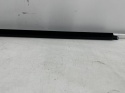 Listwa Toyota Auris 2 II E18 12-18r. NOWA lewa przednia listwa zgarniająca uszczelka zewnętrzna szyby drzwi lewy przód