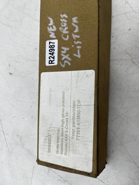 Listwa atrapy Suzuki SX4 S-Cross 13-16r. NOWA nakładka GÓRNA grilla chrom oryginalny listewka 77501-61m00