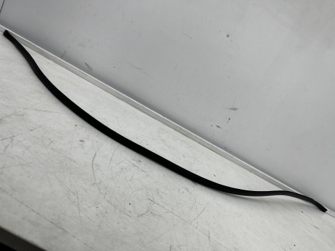 Listwa dachowa Toyota Aygo 1 I 05-14r. prawa guma nakładka zaślepka 75551-0h010