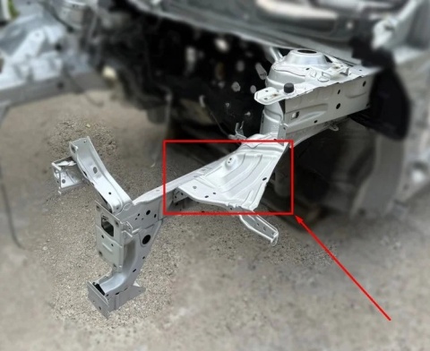 Poszycie Suzuki SX4 S-Cross 13-21r. lewe wzmocnienie podłużnicy kielicha mocowanie skrzynki bezpieczników wspornik 58430-61m00