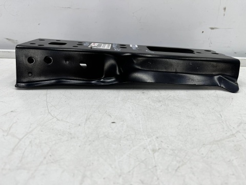 Poszycie Toyota Corolla XII E21 Suzuki Swace 18r.-lewa podłużnica mocowanie belki zderzaka wzmocnienie wspornik 57108-02100