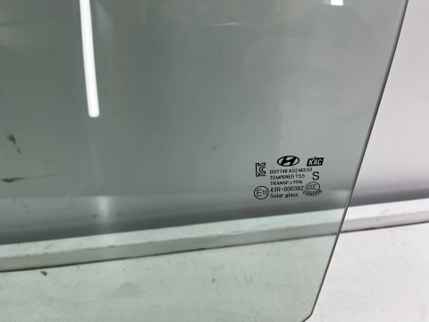 Szyba boczna Hyundai ix35 I 09-15r. NOWA lewa przednia szyba z drzwi oryginalna lewy przód 824112s010