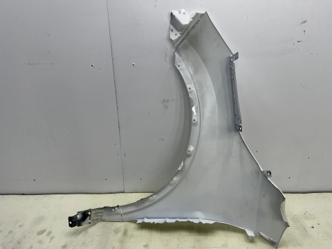 Błotnik Nissan Qashqai J11 2 II 13-21r. prawy przedni prawy przód