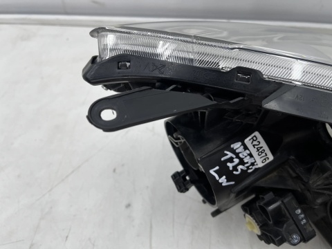 Lampa reflektor Toyota Avensis 2 II T25 LIFT 06-09r. lewa przednia EU H7 soczewka lewy przód 81170-05240