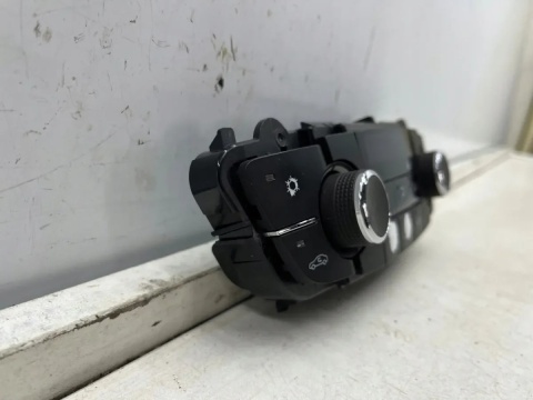 Panel klimatyzacji Opel Insignia A 08-17r. sterowania nawiewem wentylacją