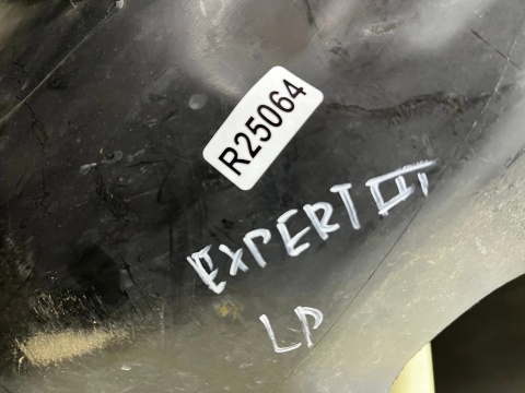 Nadkole Peugeot Expert 3 III Citroen Jumpy 3 III 16r.- lewe przednie ORYGINALNE lewy przód 9808363580