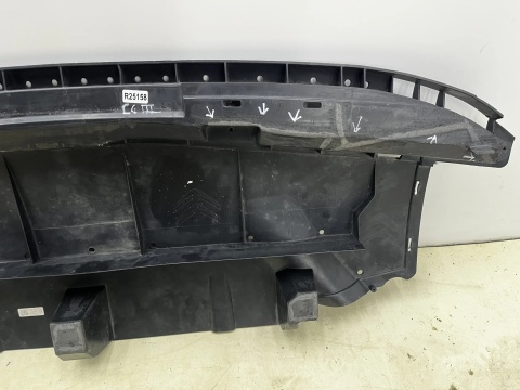 Osłona podwozia Citroen C4 III 20r.- dolna płyta pod zderzak 9834979980
