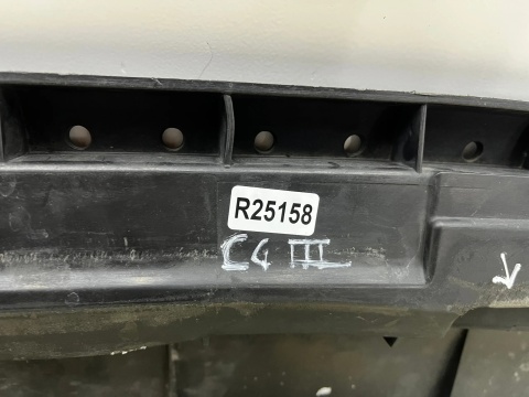 Osłona podwozia Citroen C4 III 20r.- dolna płyta pod zderzak 9834979980