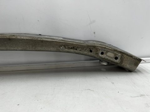 Belka zderzaka Audi A4 B9 8w Audi A5 II 8w F5 Coupe Sportback 15-24r. przód przednie wzmocnienie pasa 8w0807113