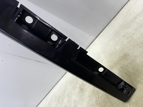 Nakładka progu Toyota Yaris 4 IV XP21 Mazda 2 Hybrid 20r.- lewa listwa próg lewy zewnętrzny 75860-k0080