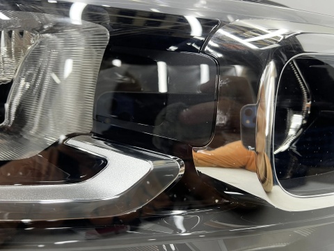 Lampa reflektor Citroen Berlingo III IV 18-23r PRAWA przednia EU 9816824780