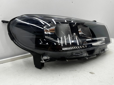 Lampa reflektor Toyota ProAce Expert Jumpy Scudo Ulysse Vivaro C Life 23r.- LIFT EU prawa przednia Europa 9847197880