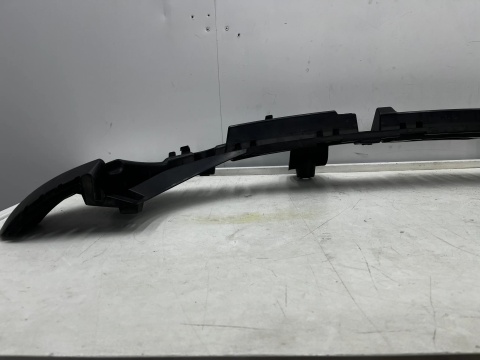 Ślizg BMW X1 E84 09-15r. tylny środkowy wspornik mocowanie zderzaka wzmocnienie 2990161