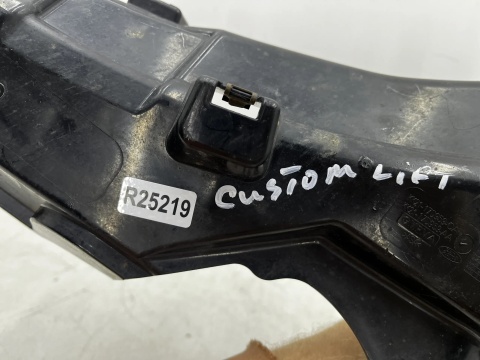 Ślizg Ford Transit Custom MK1 LIFT 18-23r. lewe przednie mocowanie zderzaka prowadnica lewy przód kk21-17d959-ca kk21-17d959-aa