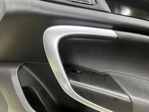 Tapicerka Opel Insignia A 08-17r. kombi boczki drzwi KOMPLET prawy lewy tył przód
