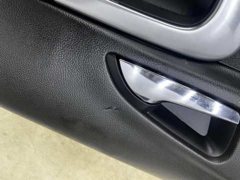 Tapicerka Opel Insignia A 08-17r. kombi boczki drzwi KOMPLET prawy lewy tył przód