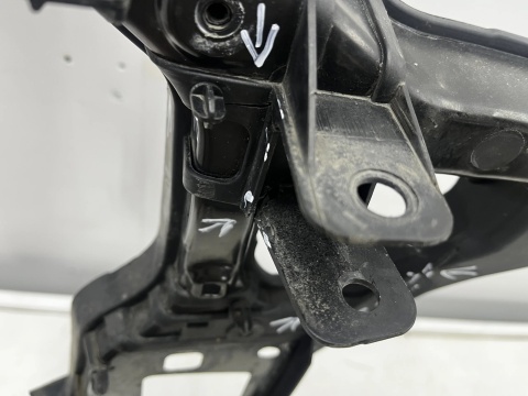 Pas przedni Audi A4 B8 Audi A5 8T 08-16r wzmocnienie czołowe ramka chłodnic oryginalny 8k0805594m