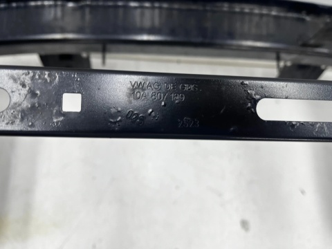 Belka zderzaka VW id.4 id.5 Enyaq Elroq Audi Q4 E-tron 21r.- pas przedni przednie wzmocnienie dolne chłodnic 11a807109d