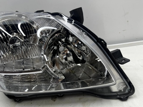 Lampa reflektor Toyota Verso 09-13r. NOWA prawa przednie oryginał KSENON Europa prawy przód 81140-0f101