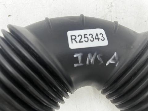 Rura Opel Insignia A 08-17r. 2.0 CDTI diesel przewód dolotowy wąż powietrza 55561787