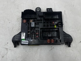 Skrzynka bezpieczników Opel Insignia A 08-17r. moduł BSI 13277318