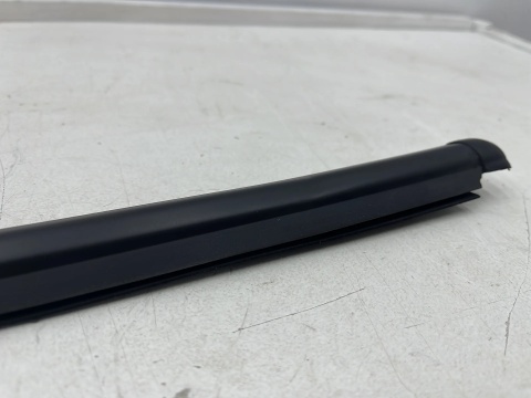 Listwa Hyundai Getz 02-11r. NOWA prawa tylna uszczelka zgarniająca drzwi szyby zewnętrzna prawy tył 832201c001