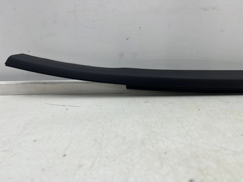 Listwa Hyundai ix35 I Tucson 09-15r. NOWA prawa tylna uszczelka drzwi zewnętrzna szyby zgarniająca prawy tył 832202s000