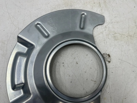 Tarcza kotwiczna Fiat Sedici Suzuki Sx4 05-14r. osłona tarczy hamulcowej przód 71742851