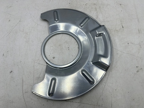 Tarcza kotwiczna Fiat Sedici Suzuki Sx4 05-14r. osłona tarczy hamulcowej przód 71742851
