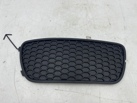 Atrapa Fiat Albea Palio 06-11r. LIFT NOWA prawa kratka zderzaka przednia zaślepka halogenu oryginalna 51703144