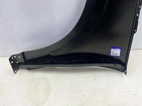 Błotnik Volvo EX90 V536 24r.- prawy przedni prawy przód 32318883